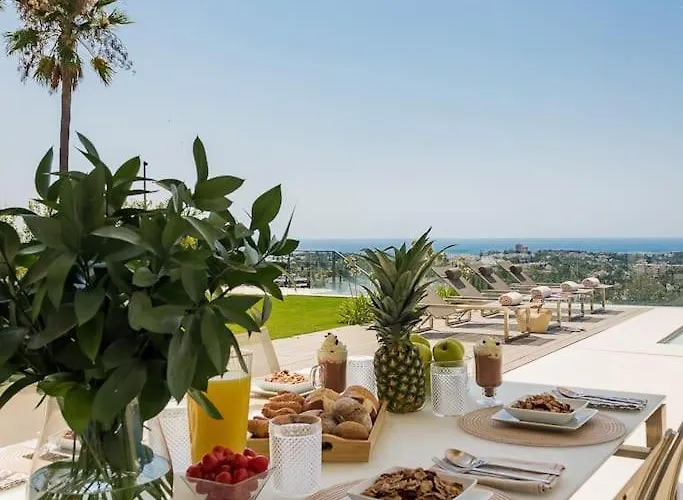 Anamaya 1 - Elegant 5-bedroom In Villa Marbella