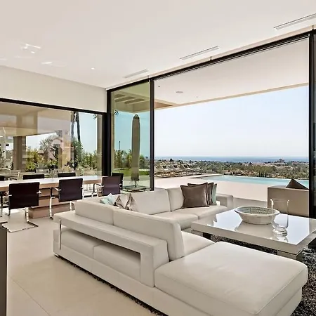 Anamaya 1 - Elegant 5-bedroom In Villa Marbella