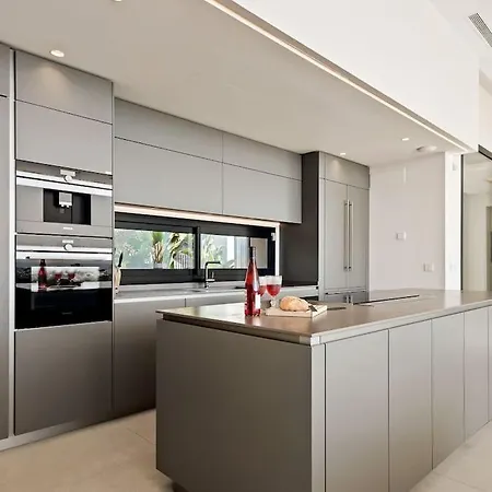 Anamaya 1 - Elegant 5-bedroom In Villa Marbella