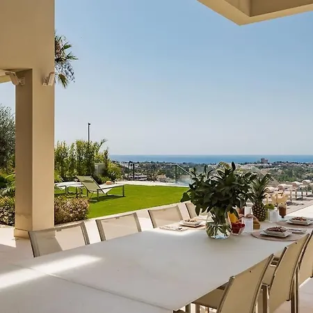 Anamaya 1 - Elegant 5-bedroom In * Marbella