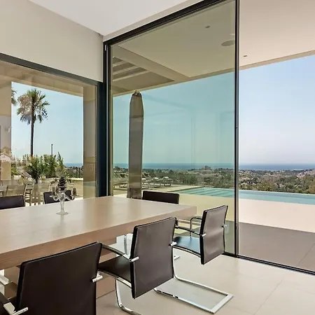 Anamaya 1 - Elegant 5-bedroom In Marbella