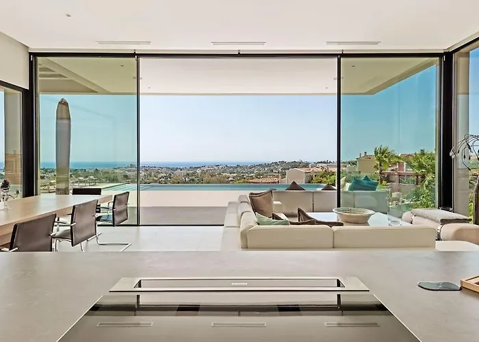 Villa Anamaya 1 - Elegant 5-bedroom In